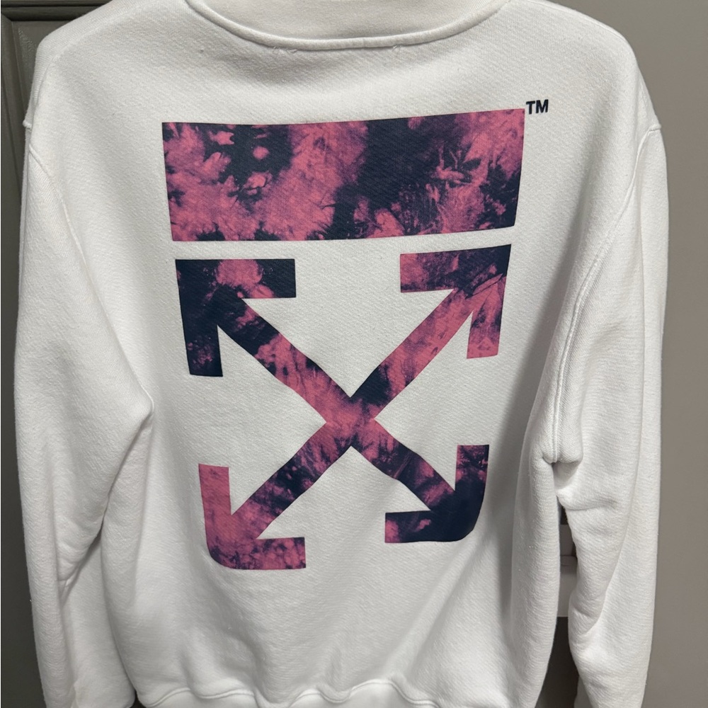 Off-White Women's White Sweater with Pink Graphic